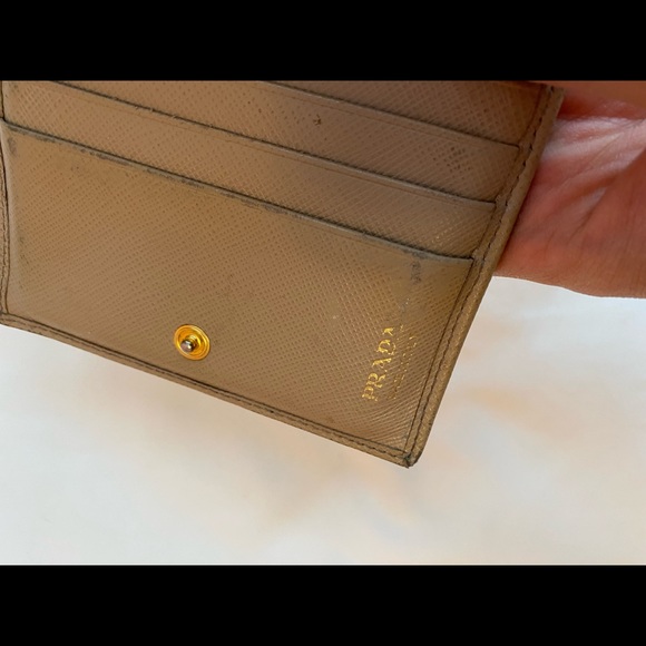 Prada Saffiano leather wallet - Picture 10 of 14